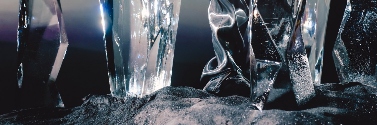 One's banner
