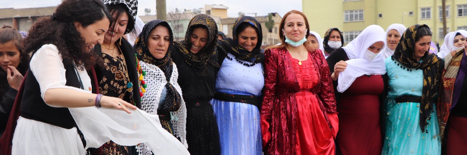 Ebru Günay's banner