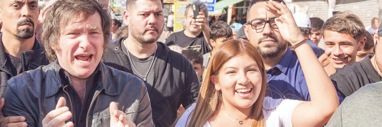 Andrea Vera's banner