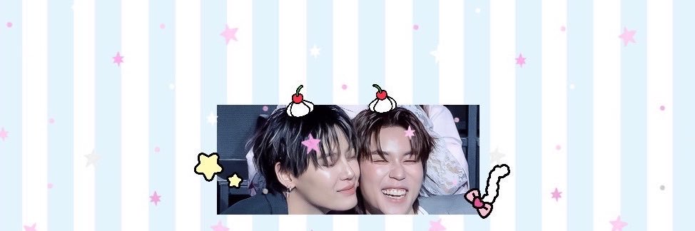 `ฉีกยิ้ม ⑅◡̈/.'s banner