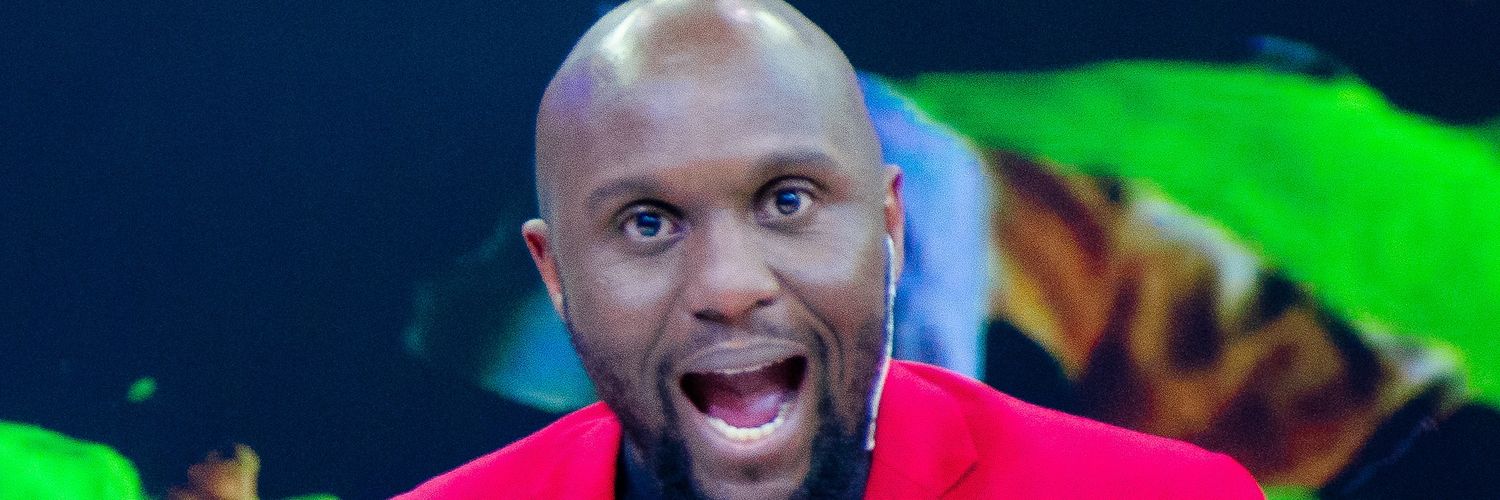 Drops Mike 🎤's banner