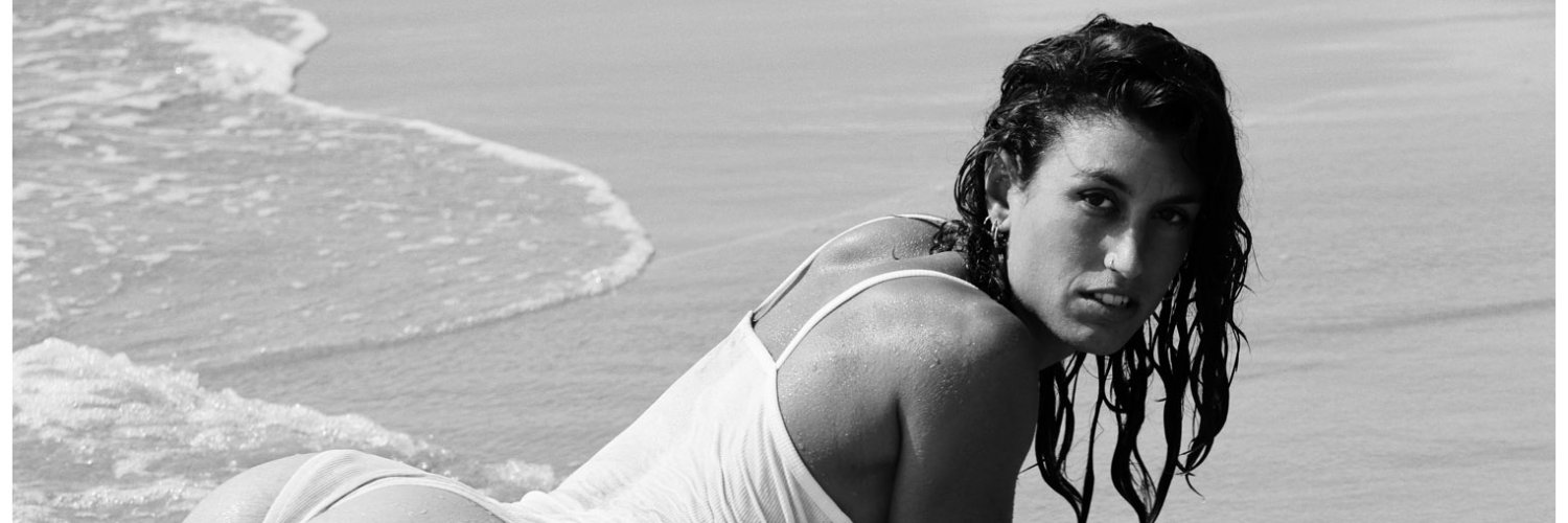 Julia Roca's banner