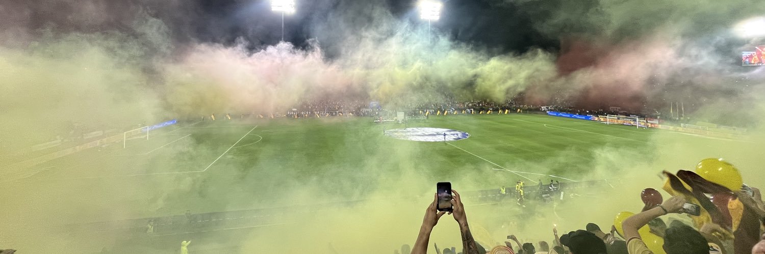 Nicolás 🇨🇴's banner