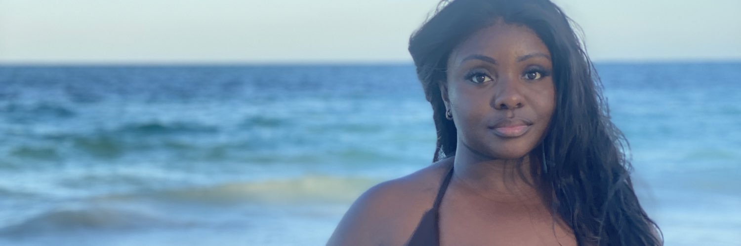 🇬🇭's Coconut Queen🦋🪩🌴's banner
