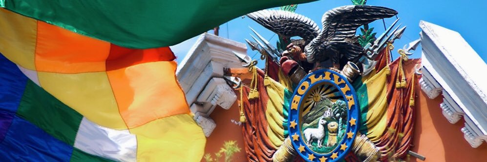 Paola Pérez's banner