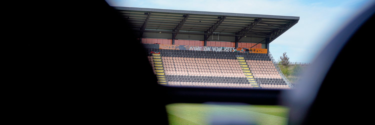 Barnet FC 🐝's banner