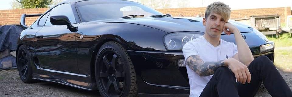 Gross Gore's banner