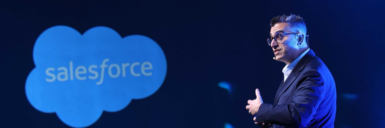 Vala Afshar's banner