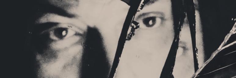 Leon Larregui's banner