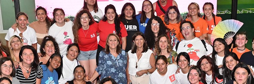 Clara García🌹's banner