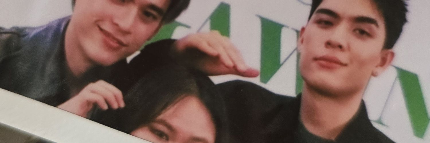 ข น ม เ ที ย น's banner