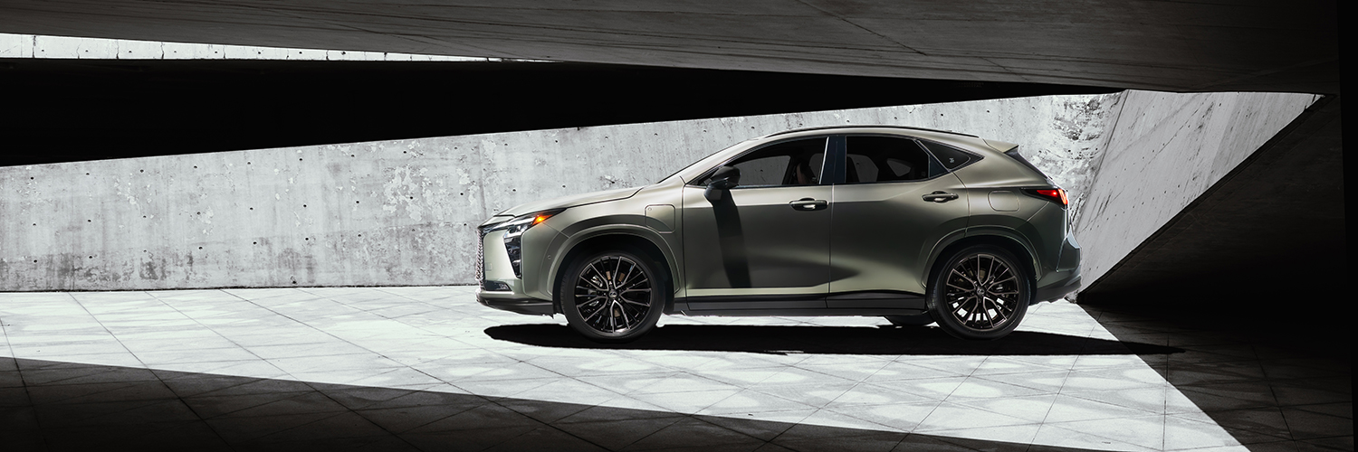 LEXUS / レクサス's banner