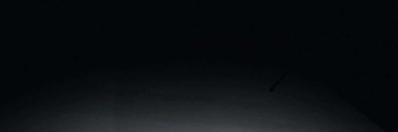 ʍew's banner