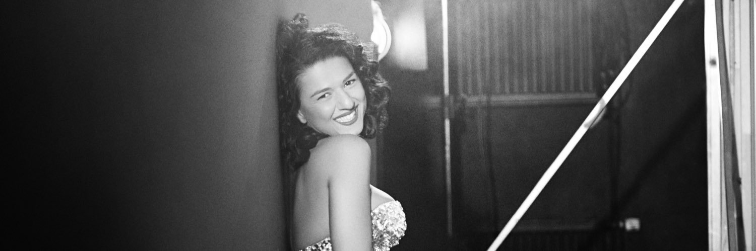 Khatia Buniatishvili's banner