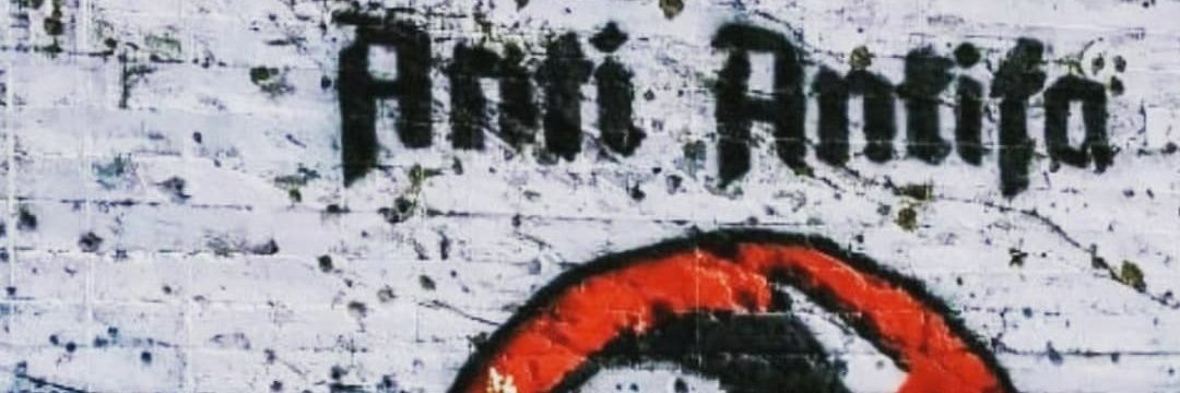 🇪🇦🅑🅞🅝🅐🅒🅛🅔🅢 🇪🇦's banner
