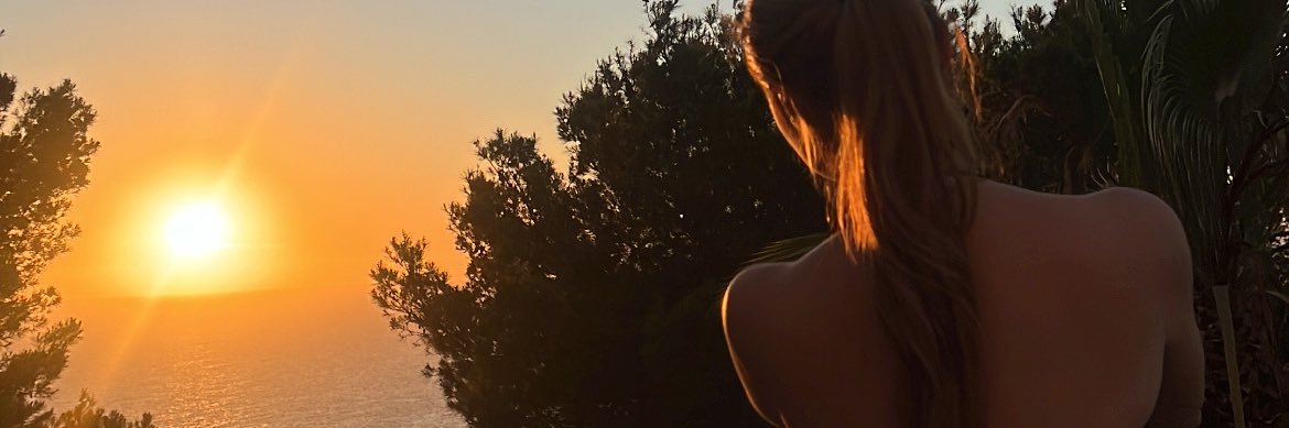 Molly Brooke's banner