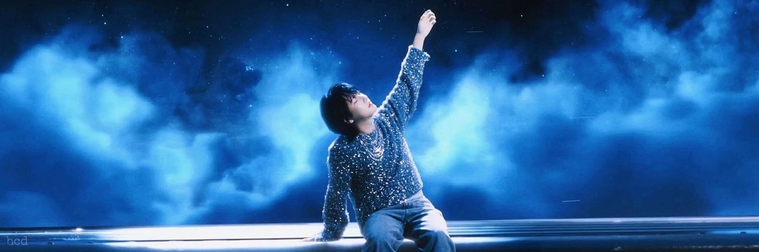 藍🌌(ROLO🎧)'s banner