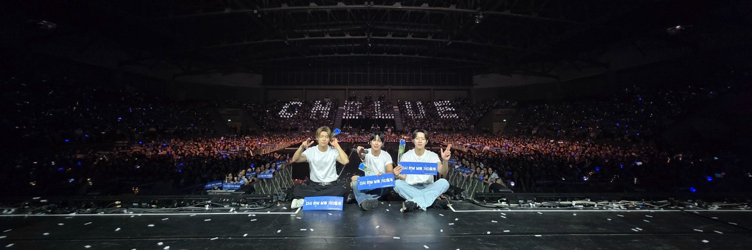 B.JYH 🤙💙🌏🪐's banner