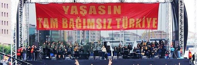 Grup Yorum's banner
