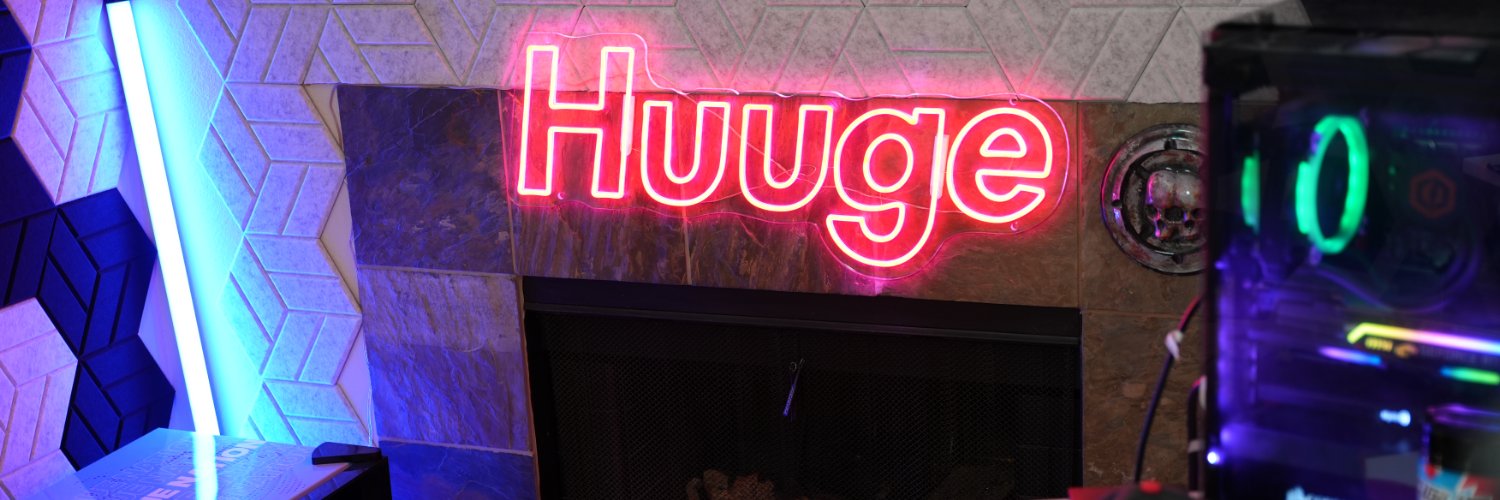 Huuge's banner
