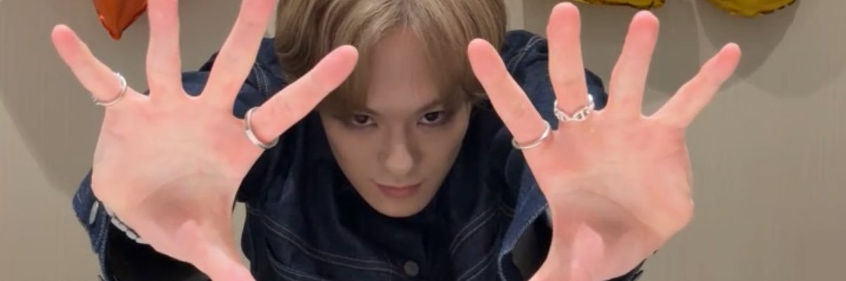ネコ🍓🚀's banner