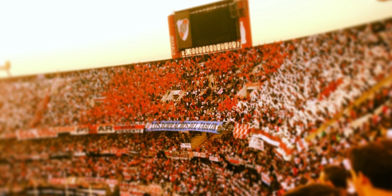 Damián's banner