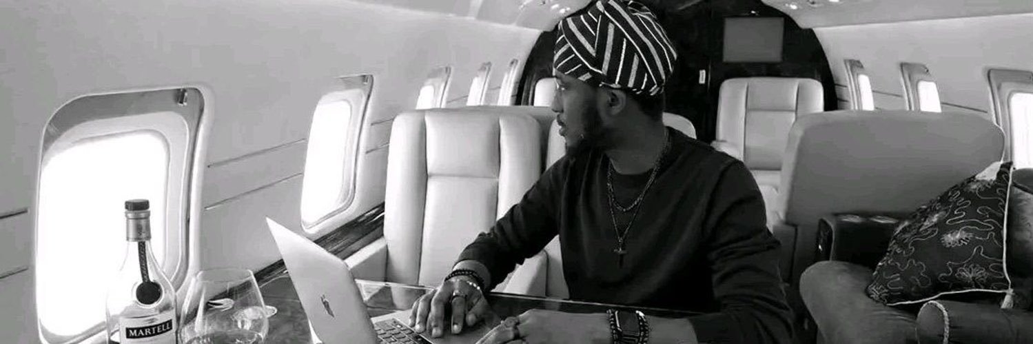 Ayilola of Nigeria /Laptop Guy 🩺 🇳🇬 🇬🇧🇺🇸's banner