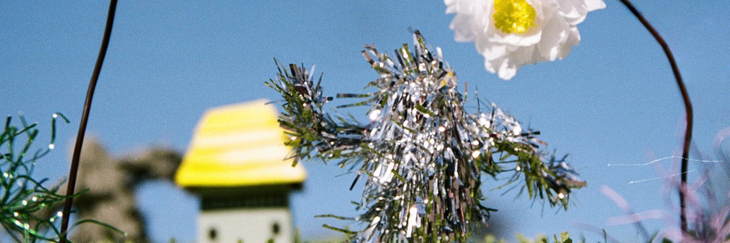 Karen Jonz's banner