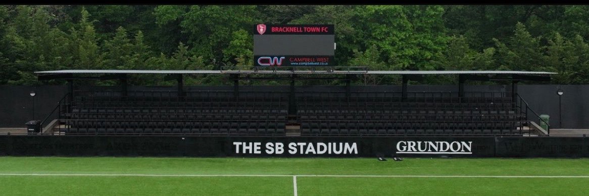 Bracknell Town FC's banner