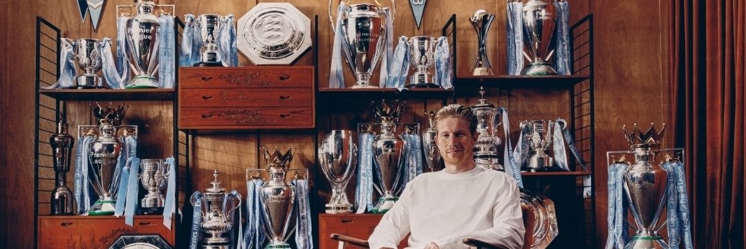 ¹⁷'s banner