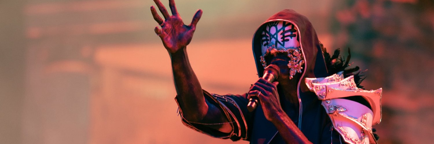 CHЯIS 𝔽𝔽ℂ's banner
