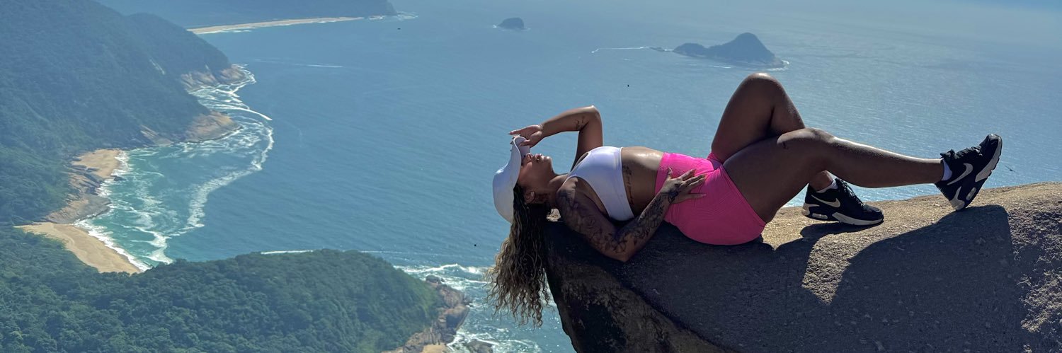 𝙿𝚊𝚖𝚎𝚕𝚊 𝙲𝚊𝚝𝚛𝚒𝚗𝚎 🌶's banner