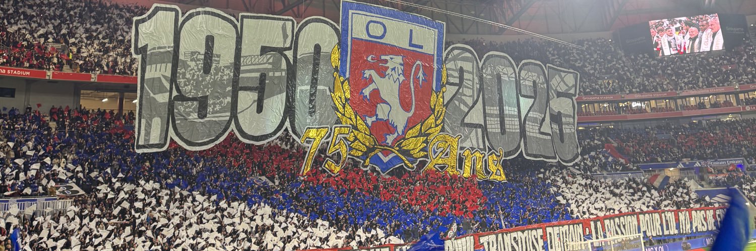 Julien 🫪's banner