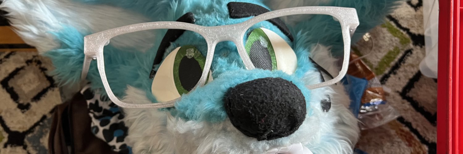 Helix@meow.dad's banner