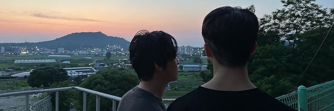 ch~୧( ˙Ⱉ˙⠕)୨'s banner