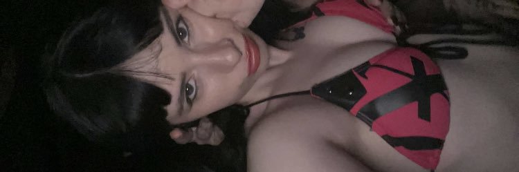 Kat ༺♥༻'s banner