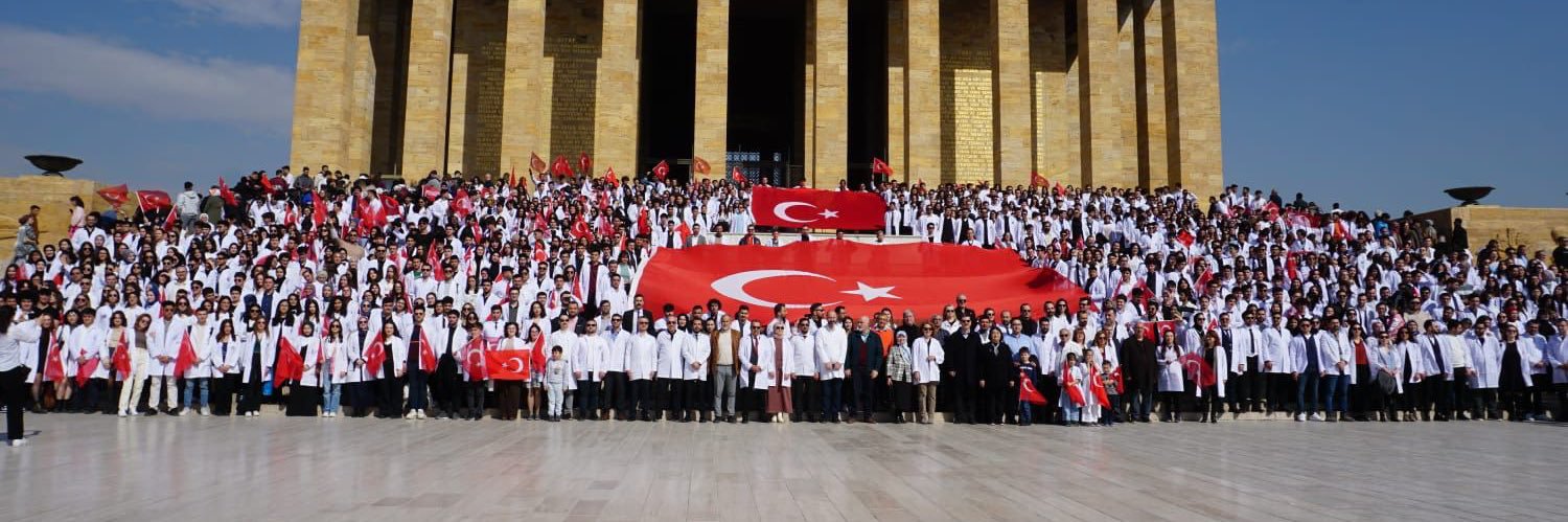 14 Mart Tıbbiyeliler Derneği's banner