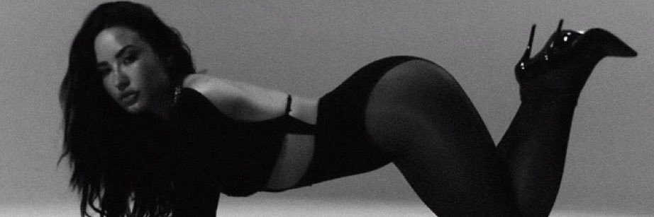 Demi Lovato News's banner