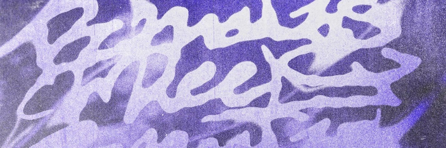 Creepy Nuts's banner