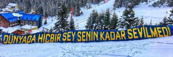 US's banner