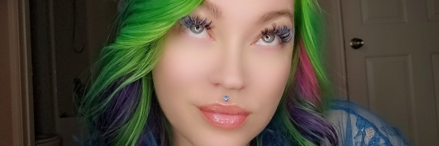 Lorissa Bby's banner