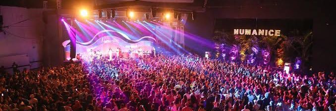 Trechos de Pagode's banner