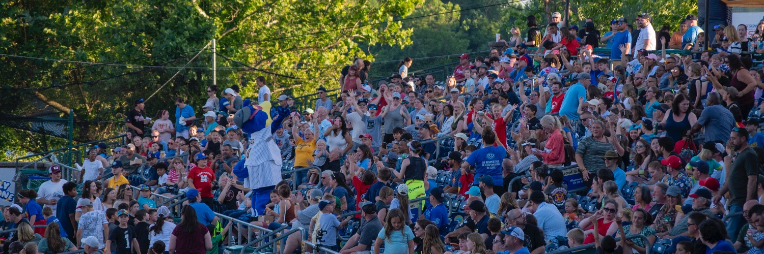 Trenton Thunder⚡'s banner