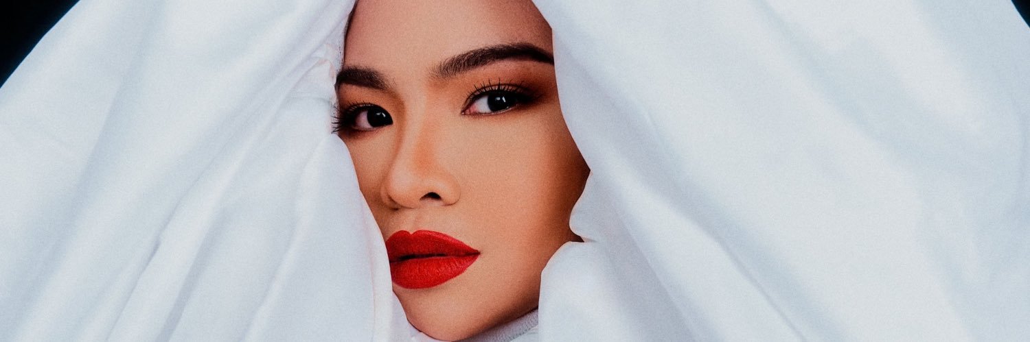 AinaAbdul's banner