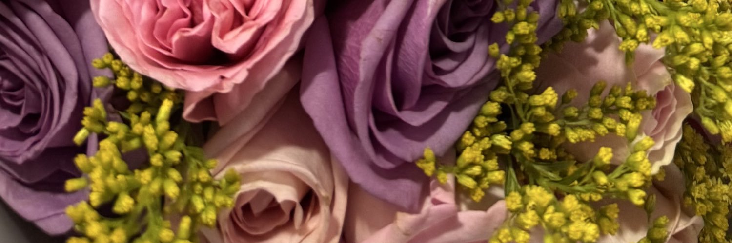 Mau💜🦋's banner