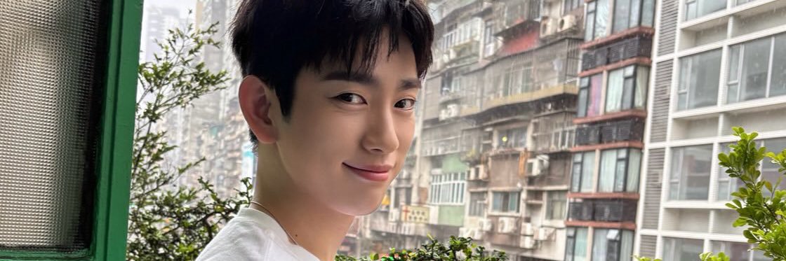 🍑 박지녕 ㅍㅅㅍ 🍑JINYOUNG 🫶🏻's banner