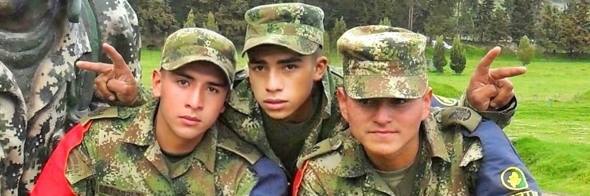 Militares Gay (48.2K)'s banner