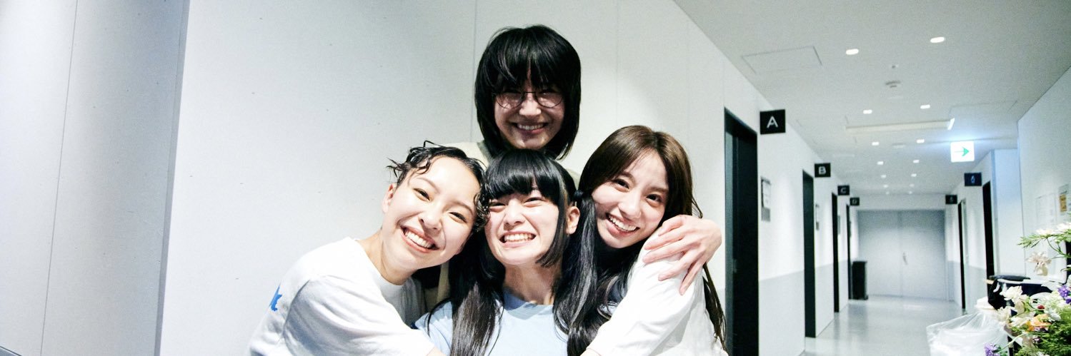KANON（新しい学校のリーダーズ・ATARASHII GAKKO!）'s banner