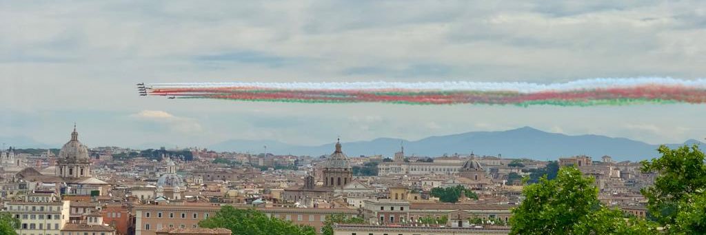Antonio Razzi's banner