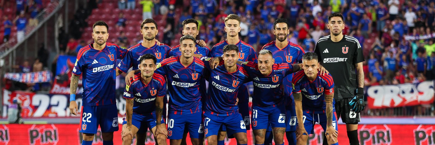 Universidad de Chile's banner